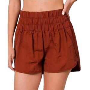 NWOT Zenana shorts LG